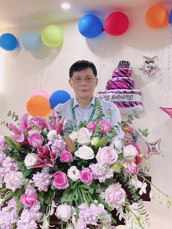 謝鋤董事長(cháng)